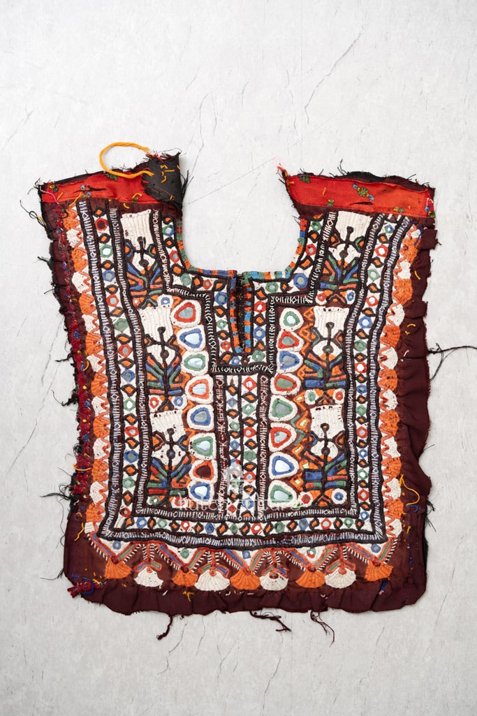 Buy ethnic wear online | Sarees, blouses, stoles | KutchCulture